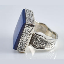 Load image into Gallery viewer, Lasi Lapis Lazuli Silver Ring