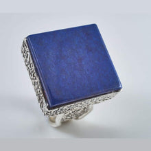 Load image into Gallery viewer, Lasi Lapis Lazuli Silver Ring