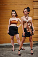 Load image into Gallery viewer, Gwenni Short Skirt Black