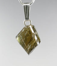 Load image into Gallery viewer, Freeform Faceted Quality Gem Moldavite Pendant