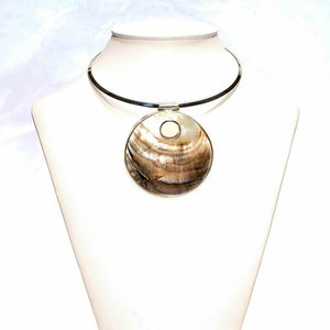 Mother Pearl Collar Necklace