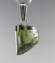 Load image into Gallery viewer, Faceted Freeform Quality Gem Moldavite Pendant