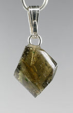 Load image into Gallery viewer, Freeform Faceted Quality Gem Moldavite Pendant